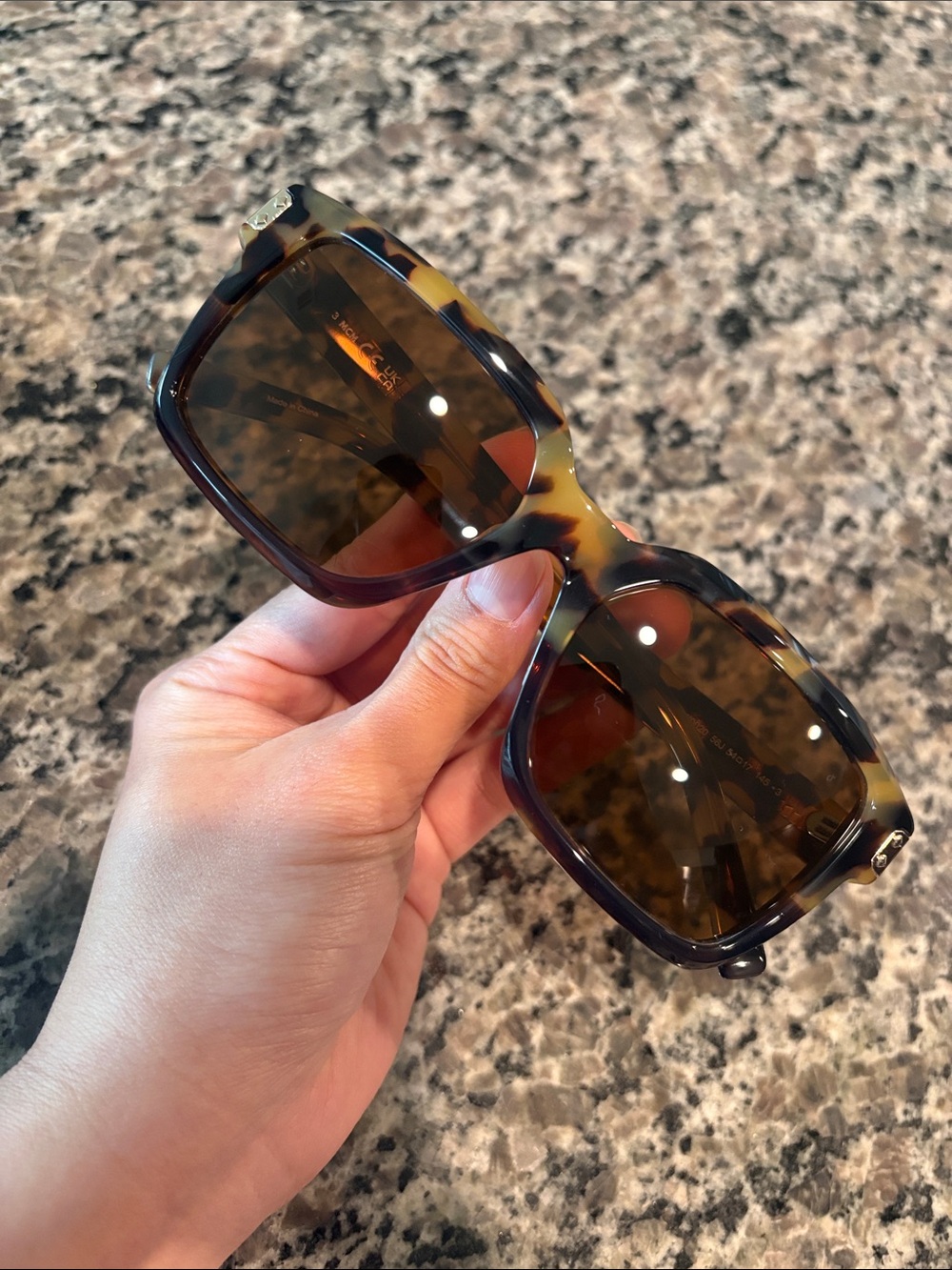 NWT MCM Havana Roviex Women’s Tortoiseshell Sunglass Case Set in Pouch